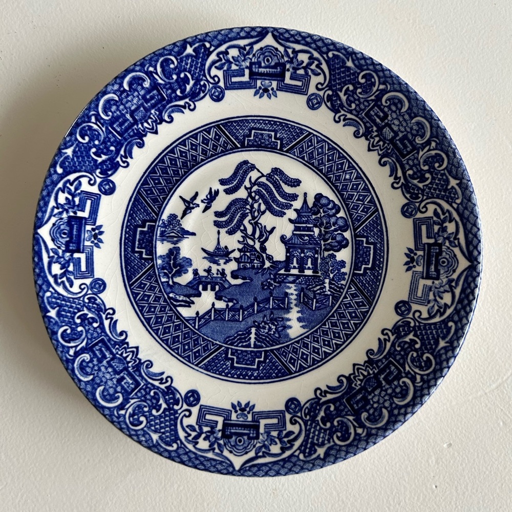 Willow ware saucer
